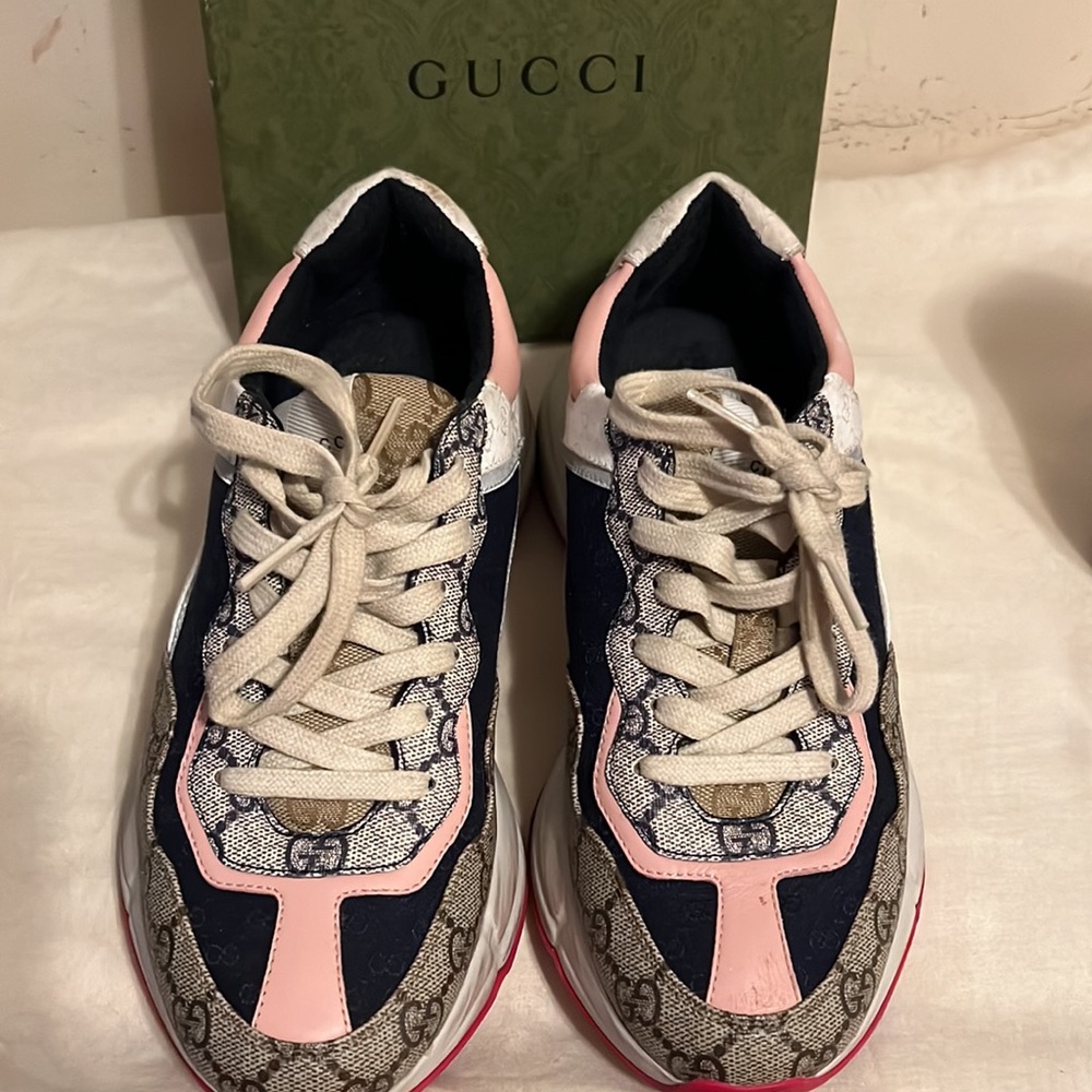 Gucci Python Sneakers size 39